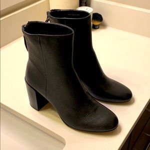 Dolce Vita black booties